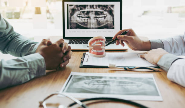 Best Emergency Dentist for Knocked-Out Tooth in New Hampton, IA